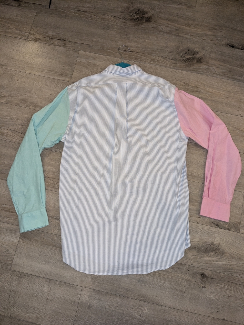 MENS VINEYARD VINES COLOR BLOCK SLIM FIT TUCKER SHIRT - Size M - Picture 5 of 6